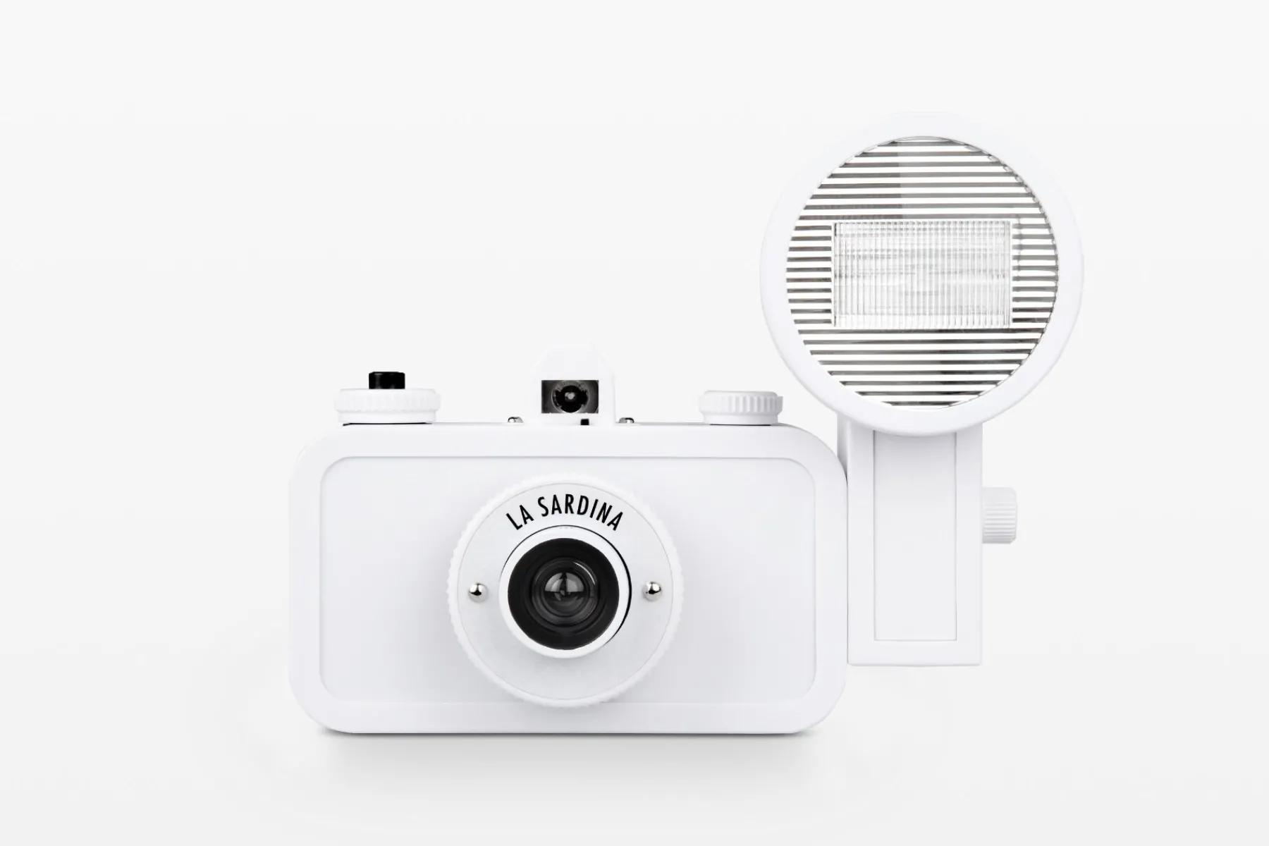 Cheap La Sardina Camera & Flash DIY Experimental