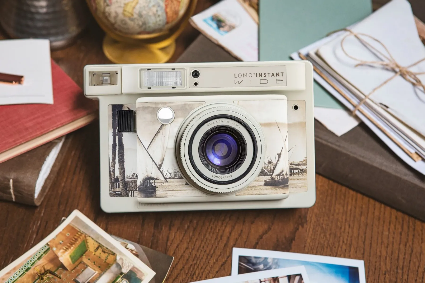 Sale Lomo’Instant Wide Camera & Lenses el Nil Edition Cameras